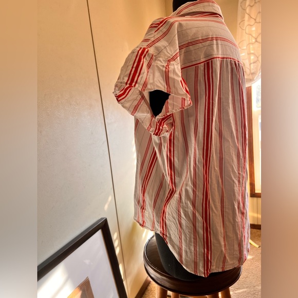 Madewell size medium striped button Down - Picture 2 of 7